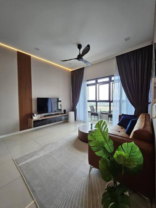 3br The Luxurie At Paradigm Mall Residences Apartemen Johor Bahru